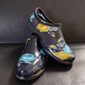 NEW - SLOGGERS - WOMEN'S WATERPROOF GARDEN SHOES SIZE : 9